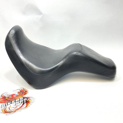 Very Nice Genuine Harley 2000-2007 FXSTD Deuce 2 Up Seat 91765-00 91806-00
