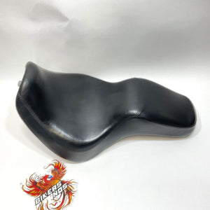 Very Nice Genuine Harley 2000-2007 FXSTD Deuce 2 Up Seat 91765-00 91806-00