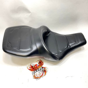 Nice! Saddlemen 1991-1996 Harley FL Touring Explorer Seat 342700