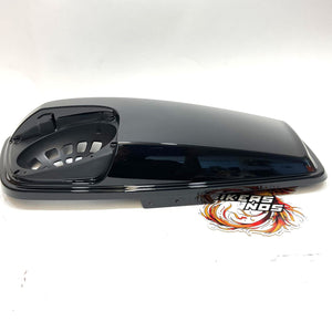 New Harley 2014-2025 Saddlebag Speaker Lid Set Vivid Black 90200826DH 90200827DH