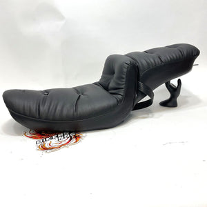 Mustang Regal Duke Pillow 1996-2003 Dyna Black Vinyl One-Piece 2-Up Seat 75532