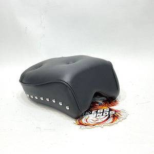 New Genuine Harley 1984-2006 Softail Heritage Springer Pillion 53148-98 53100-98