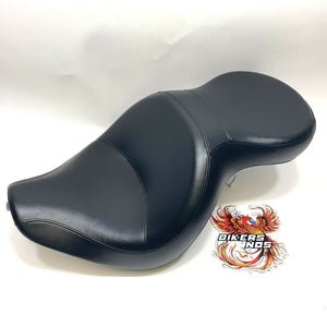 NICE! Genuine Harley 2000-2017 Sundowner Softail Blackline Slim Seat 52000011