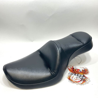 VERY NICE! Genuine Harley 1998-2003 Dyna & Wide Glide Seat 52166-01