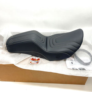 New Genuine Harley 2023 Up Touring Switchback Touring Seat U Stitch 52000757