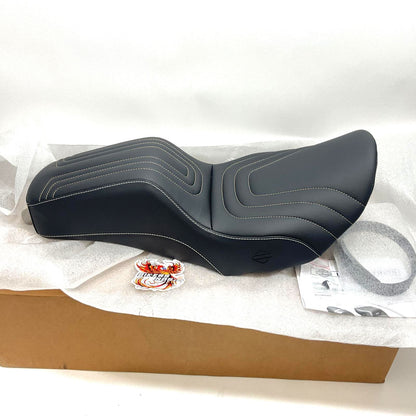 New Genuine Harley 2023 Up Touring Switchback Touring Seat U Stitch 52000757