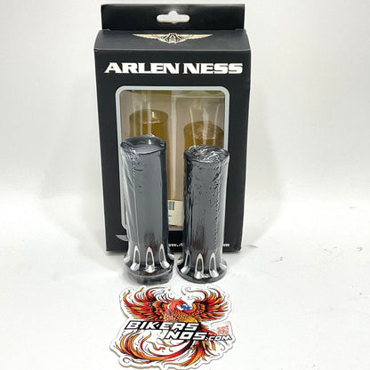 Arlen Ness 1976-2021 Harley Fusion Deep Cut 1" Aluminum Grips Black 07-317