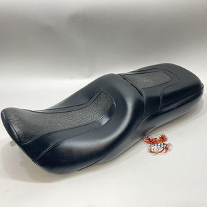 Genuine Harley Davidson 1997-2007 FLHTCSE2 Screamin Eagle CVO Seat 52214-05A