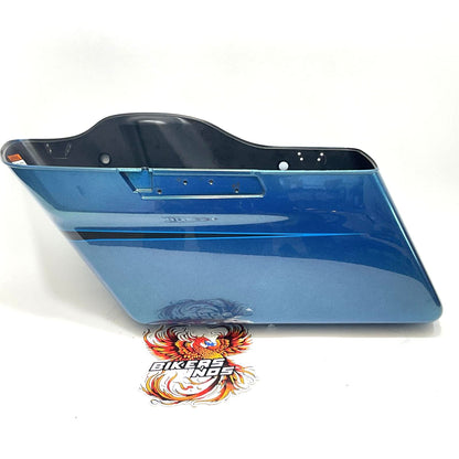 Harley 2014-2025 Touring Daytona Blue Right Bottom Saddlebag 90201068DUA
