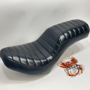 Very Nice! Genuine Harley 1984-1999 Softail Heritage Black Seat 52502-86