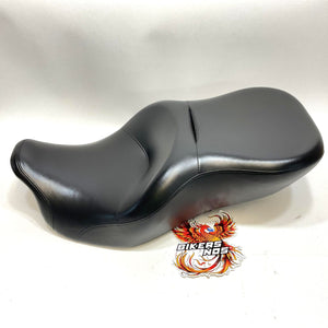 Very Nice Harley 2008 - 2025 Touring Sundowner Smooth Deep Bucket Seat 52000128