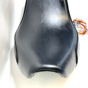NICE Genuine Harley 2000-2005 Softail Seat Heritage Fat Boy Night Train 91710-00