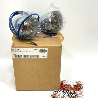 New Genuine Harley 1994-2013 Touring Smoked Lens Bullet Turn Signal Kit 69228-04