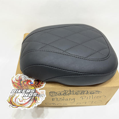 Mustang 2011-2017 Softail Wide Tripper Rear Seat Diamond Black 76763