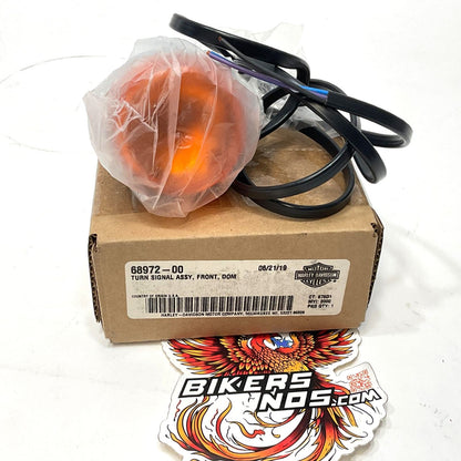 New Genuine Harley 2002-2017 Dyna Softail Touring Front Turn Signal 68972-00