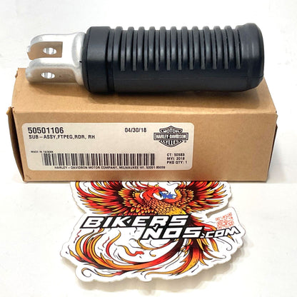 New Genuine Harley 2018 Up Softail Right Rider Foot Peg 50501106