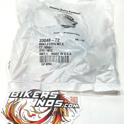 New Genuine Harley Passenger Rubber Footrest/Foot Peg Assembly 33048-72